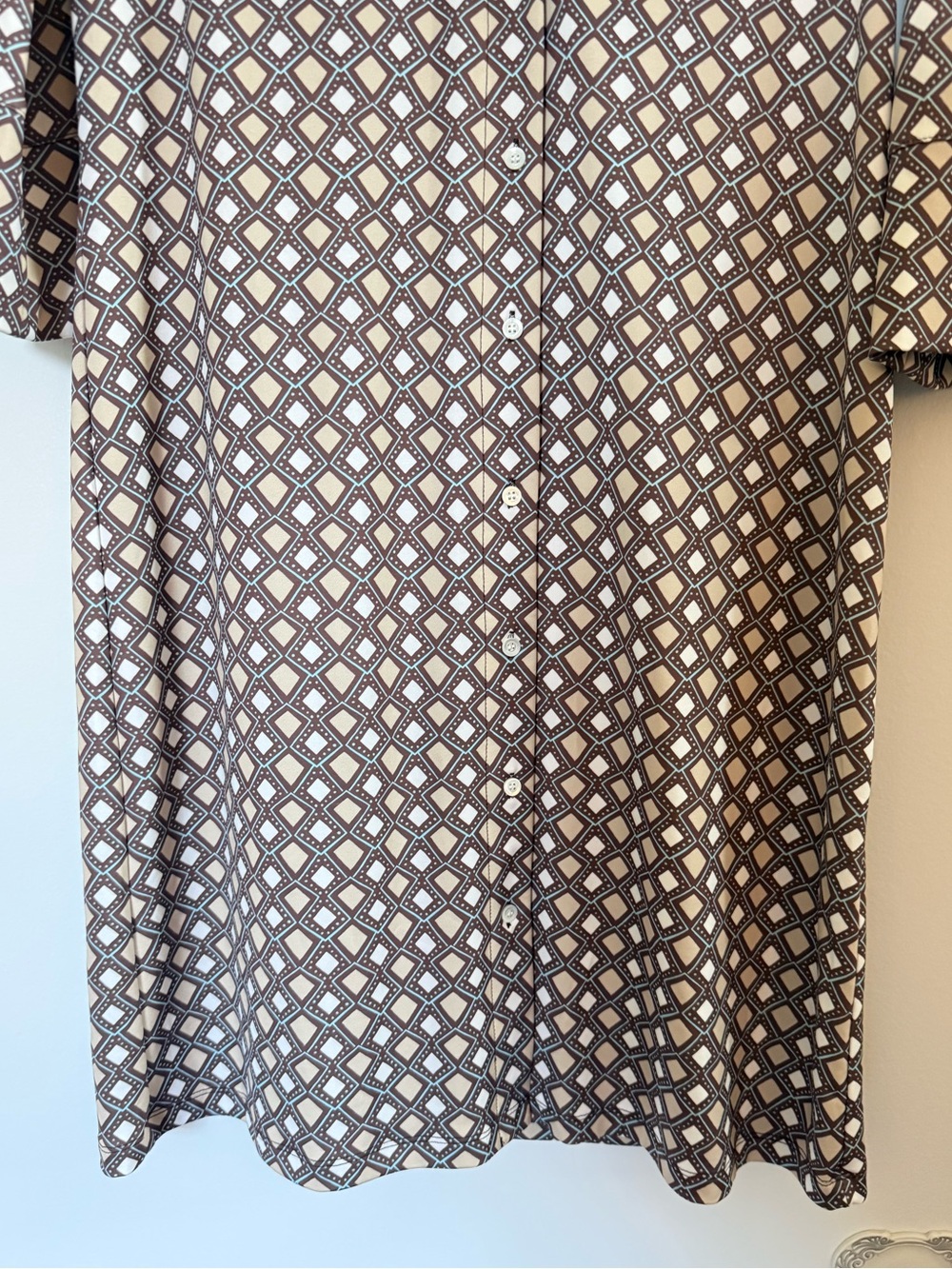 J. McLaughlin Geometric Print Shirt Dress Size Medium Brown 3/4 Sleeve - Picture 4 of 7